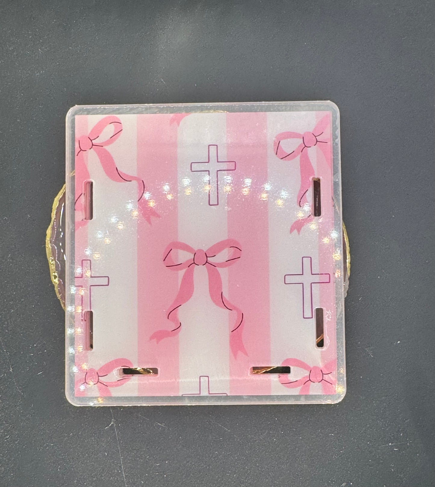 Coquette Crosses Organizer