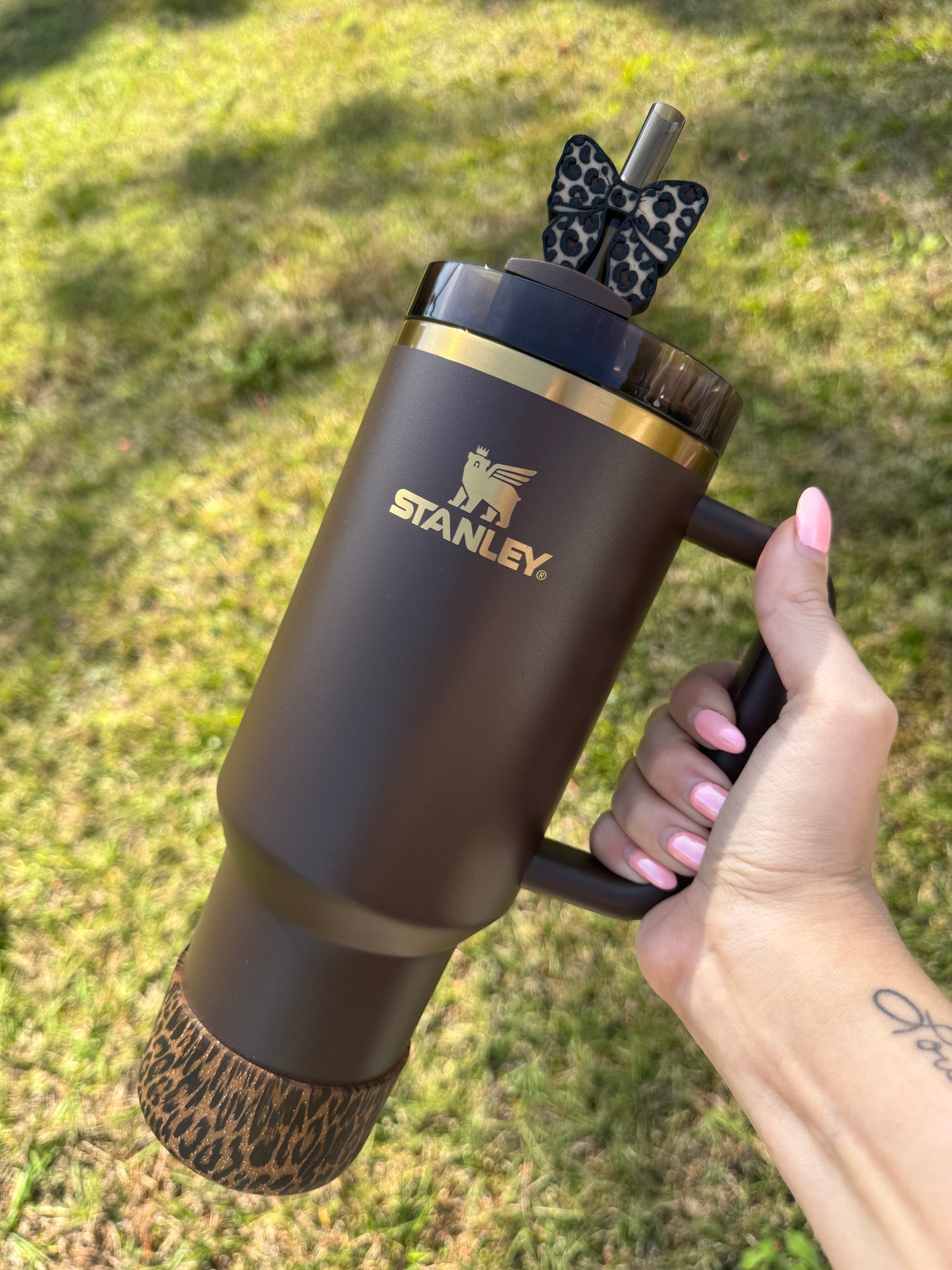 Leopard Bow Straw Buddy