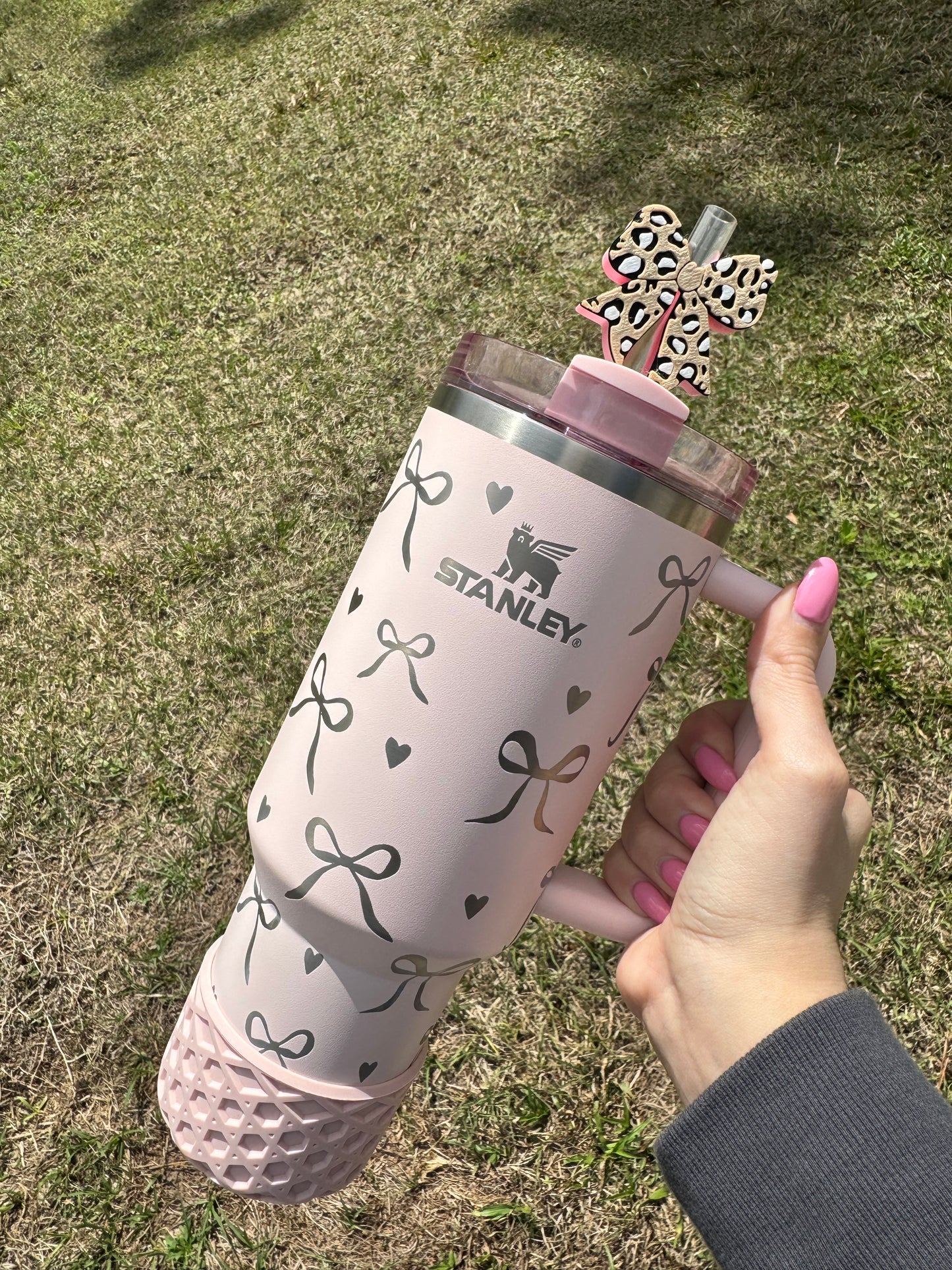 Leopard Bow Straw Buddy