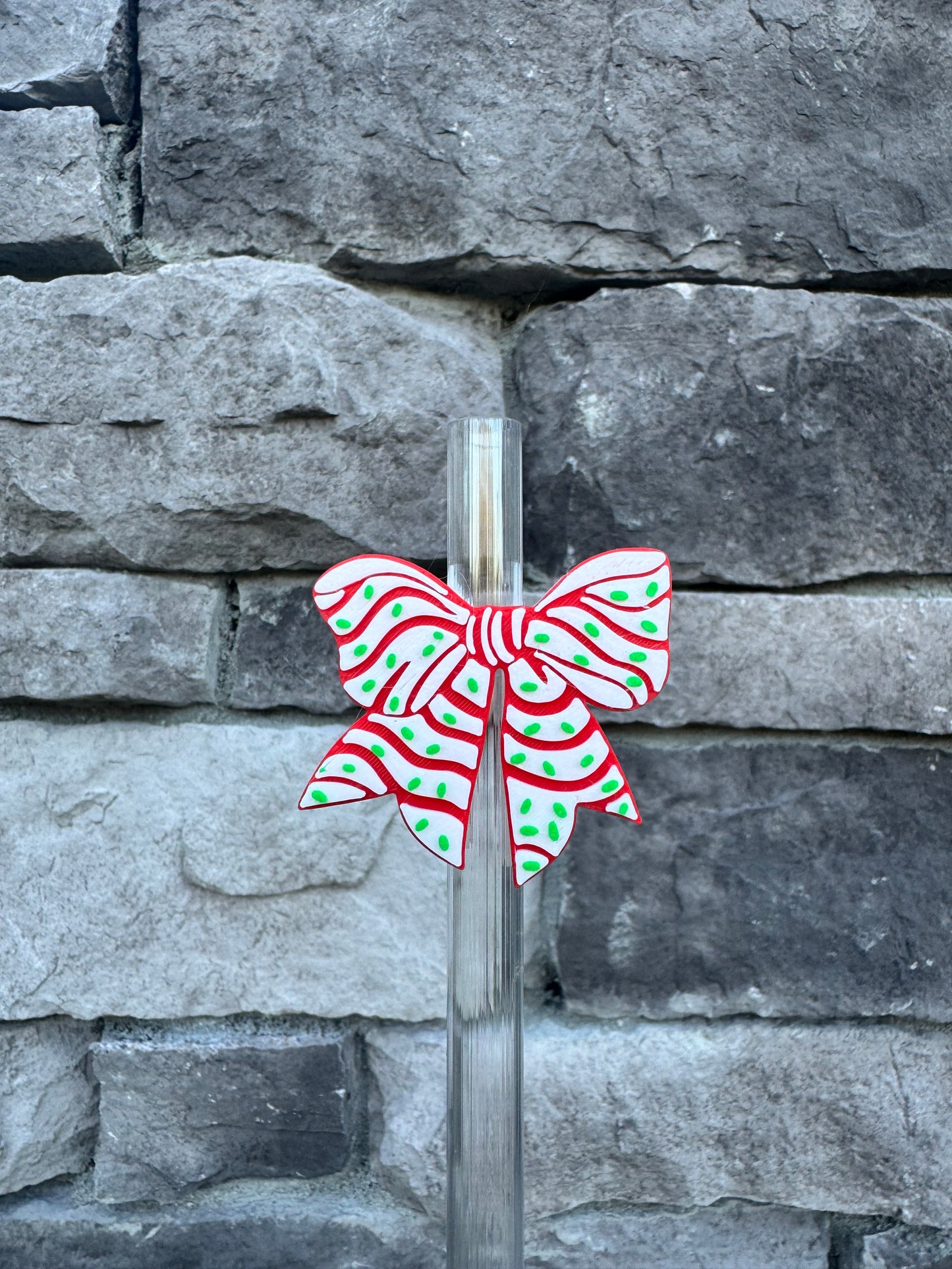 3D Printed Christmas Cake Bow - Straw Buddy