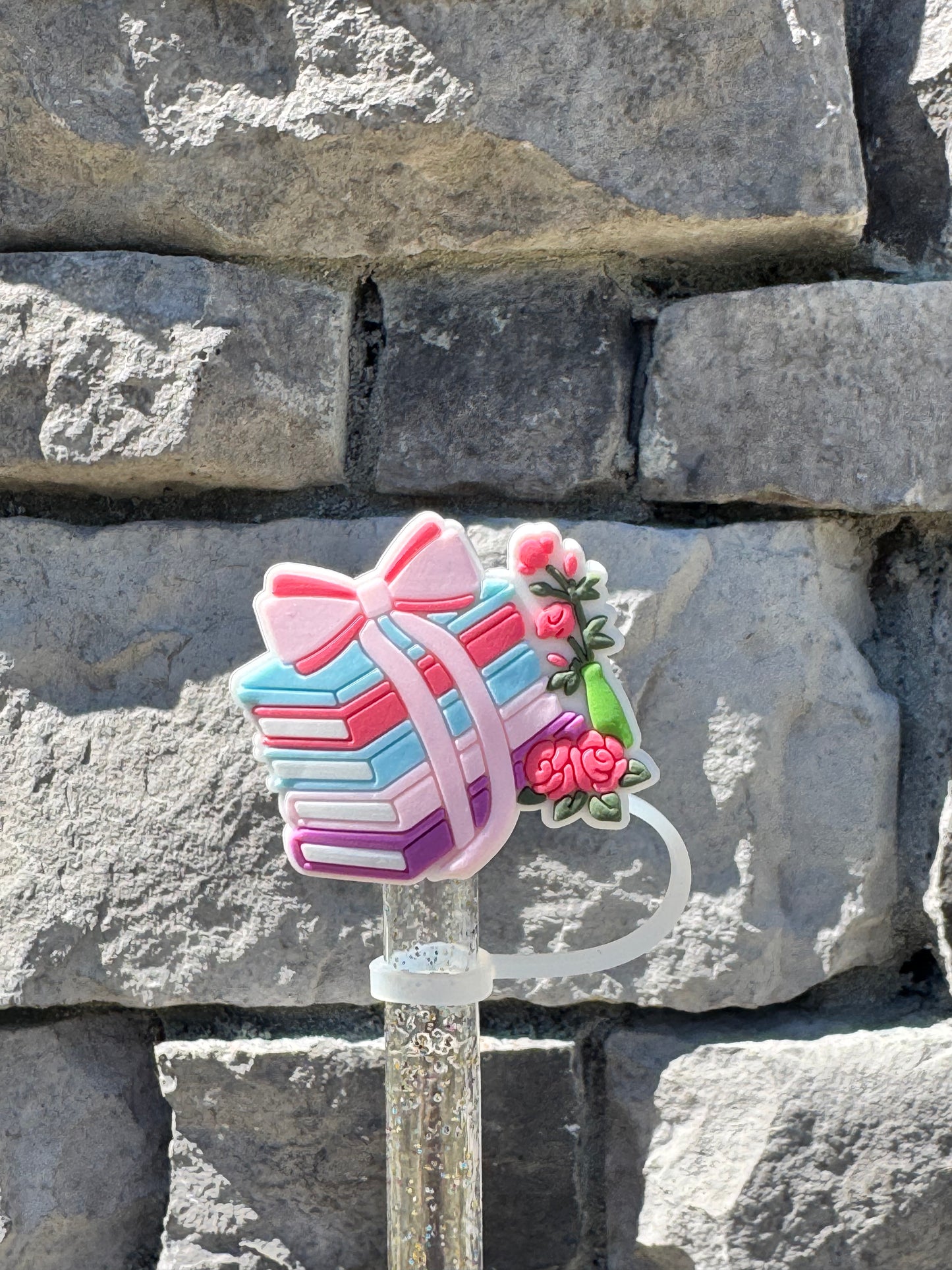 Bookish - Straw Topper