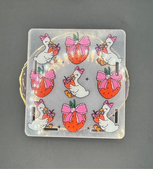 Goose & Berries - Acrylic Pen Holder