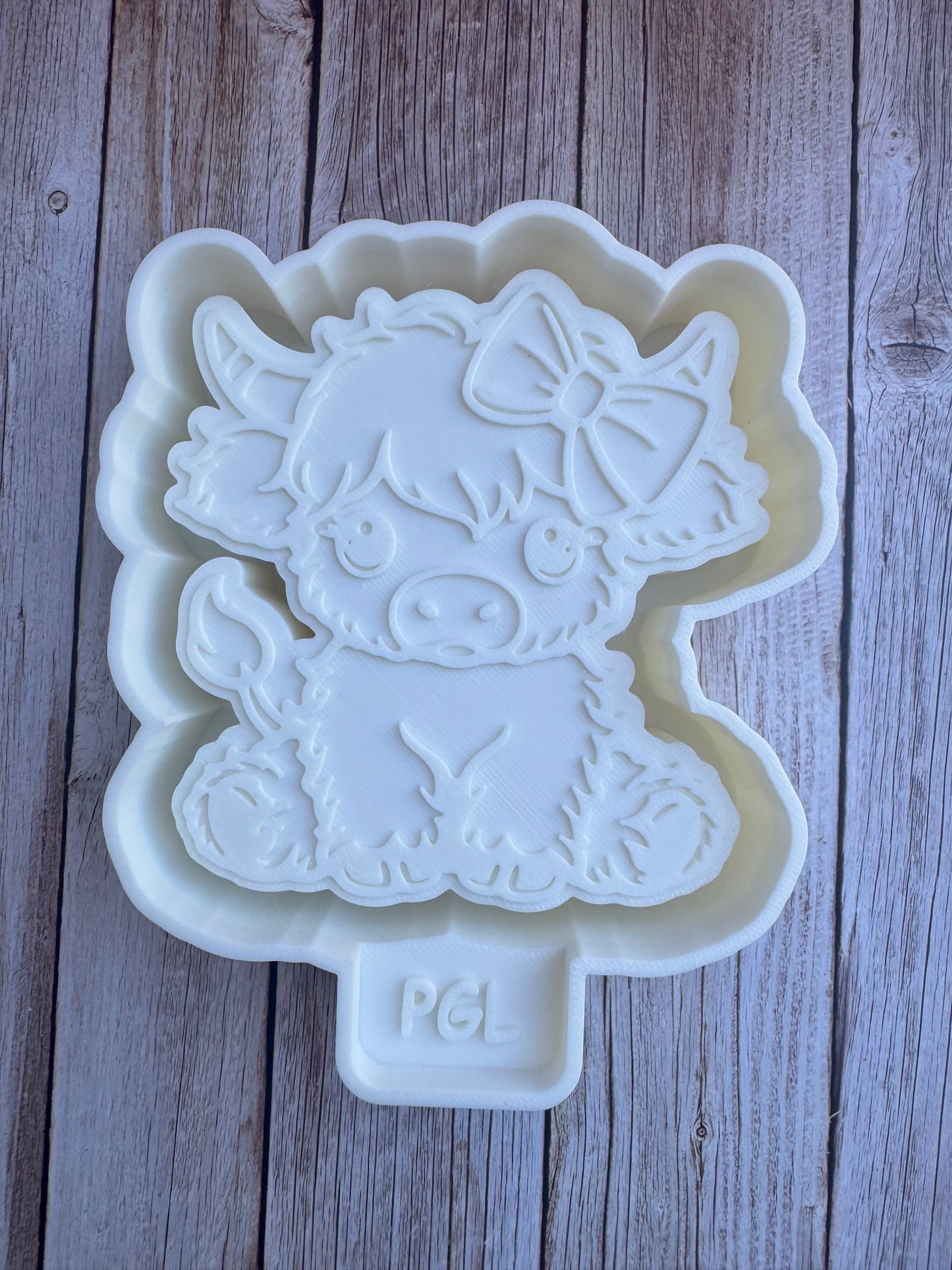 Cutie Cow Silicone Freshie Mold