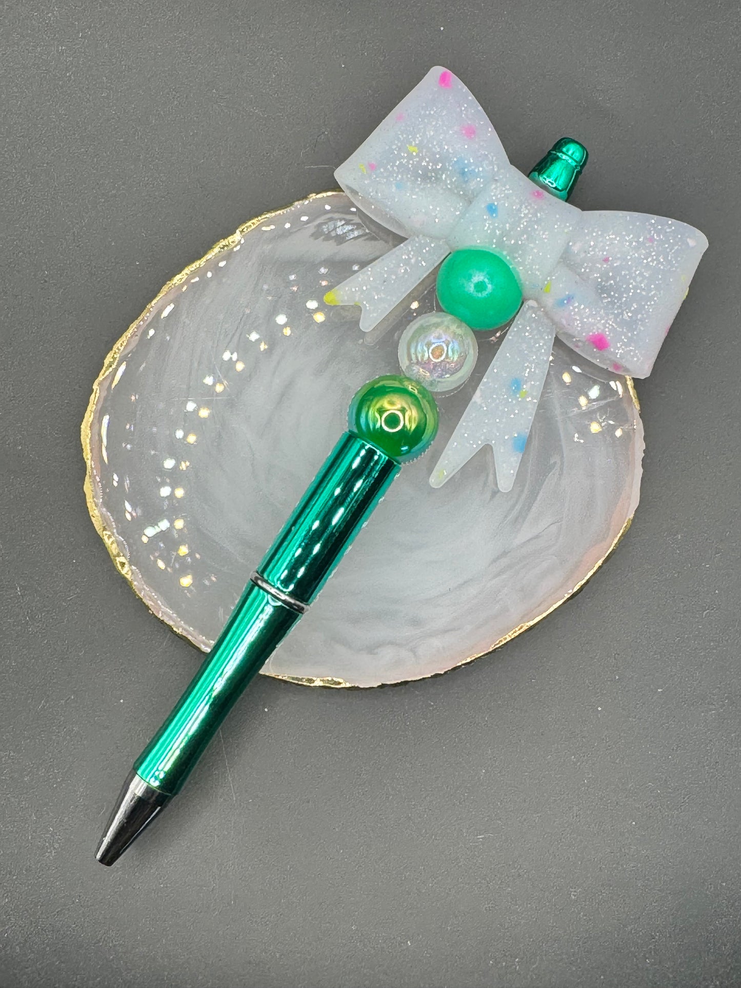 Confetti Large Bow Pen