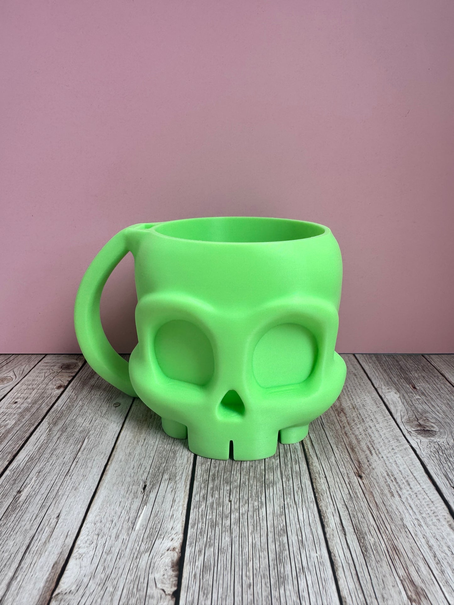 Halloween Ice Cream Pint Holder | 3D Printed Skull Ice Cream Tub Holder with Spoon Slot | Spooky Movie Night Gift
