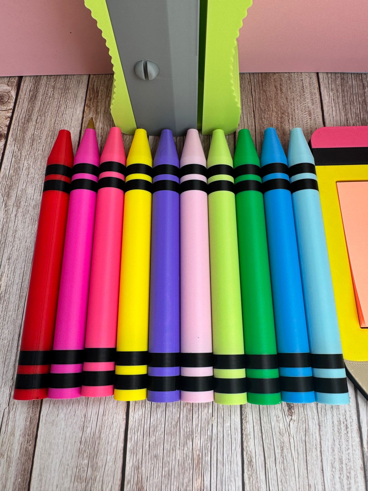 Crayon Inspired 3D Printed Refillable Pen