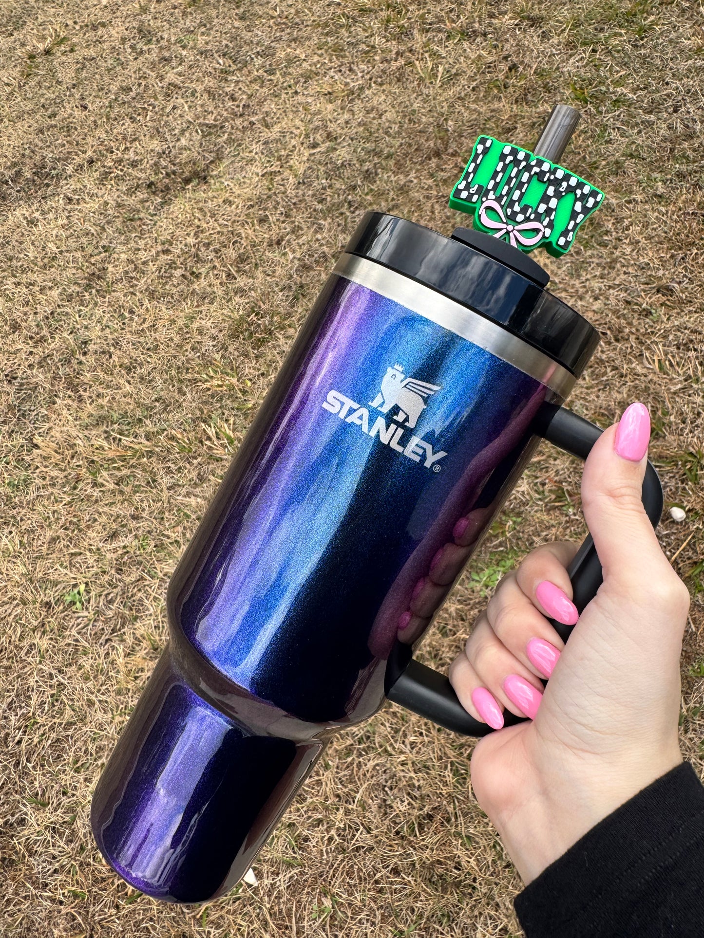 Checkered Lucky Straw Buddy