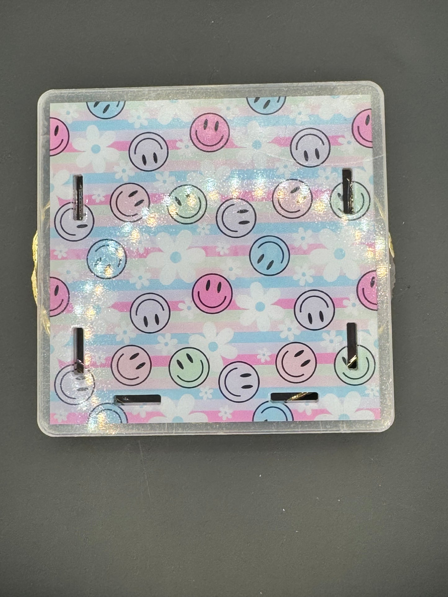 Daisy Smiley Face - Acrylic Pen Holder