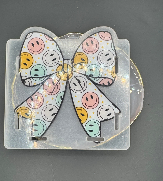 Smiley Bow - Acrylic Pen Holder